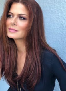 Debra Messing