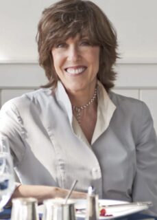 Nora Ephron (cr) Ilona Lieberman