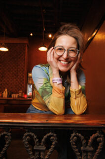 Natasha Vaynblat (cr) Mindy Tucker